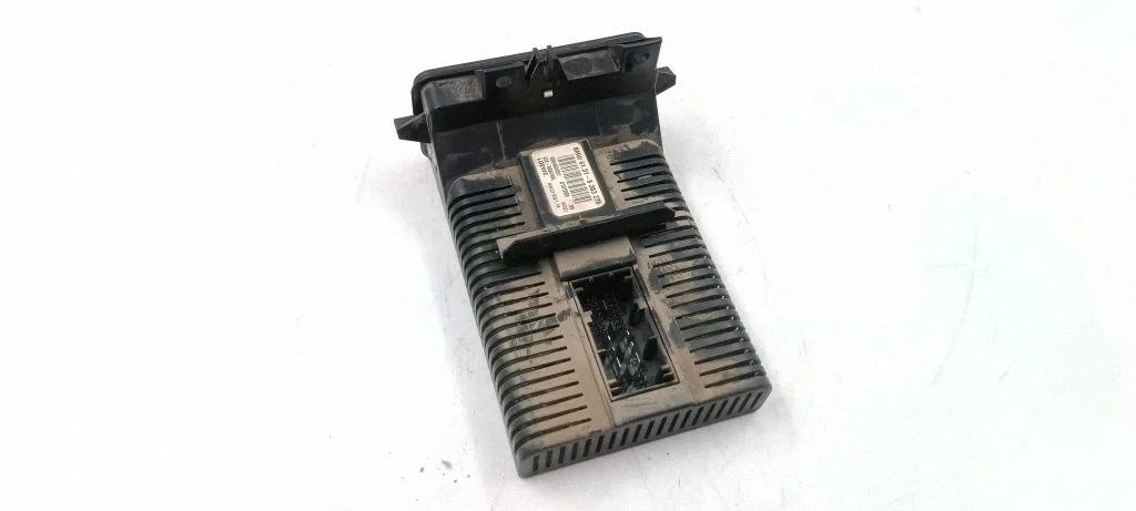 Light switch 61318383226