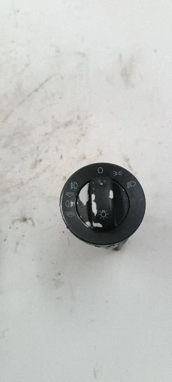 Light switch 8E0941531A