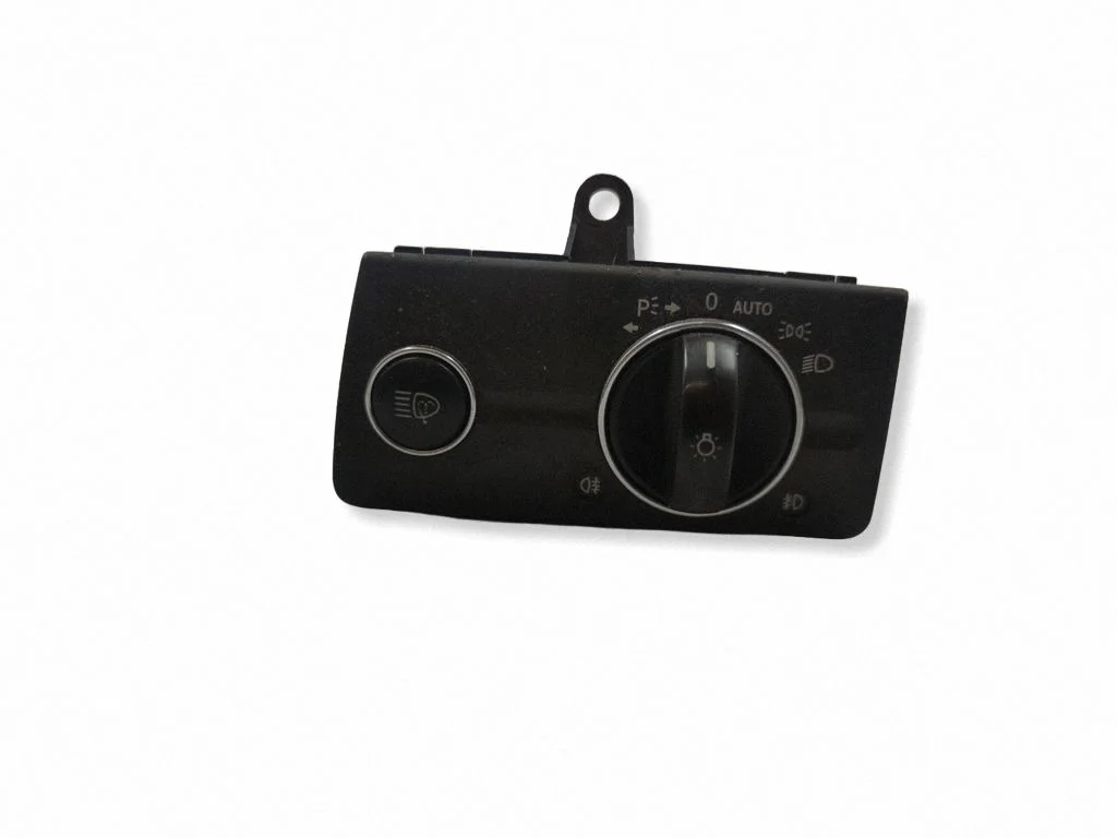 Gaismu slēdzis 2115450404