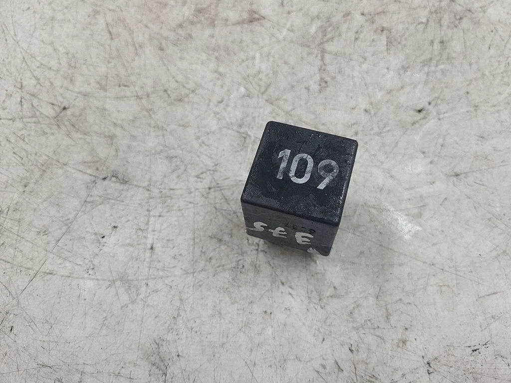 Other relay PA66GF30