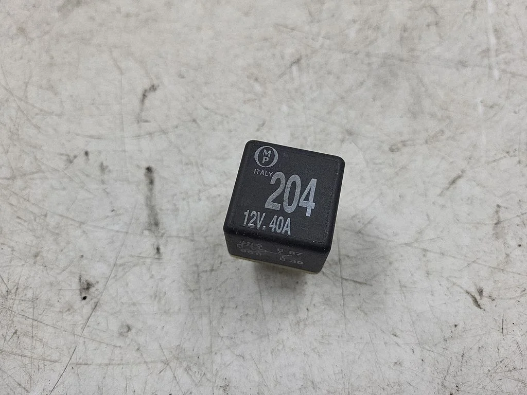 Other relay – Audi A4 S4 B5 8D (1994-1999)