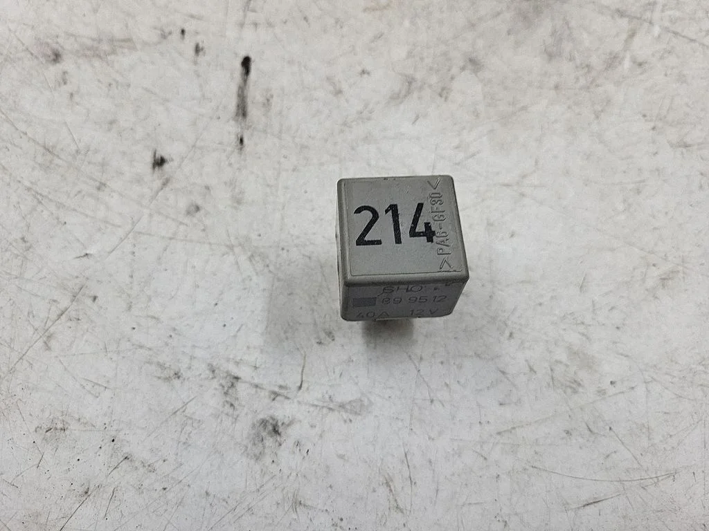 Other relay 443951253K