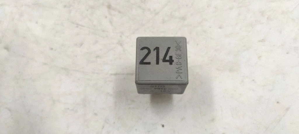 Other relay 899512000