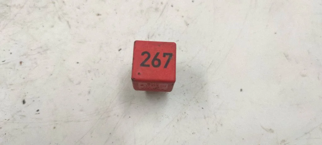 Other relay 899519000