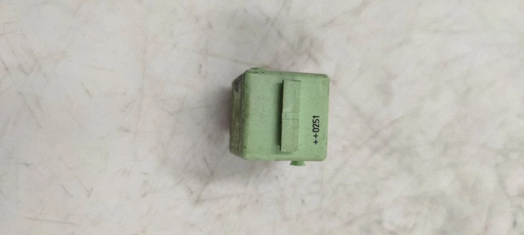 Other relay V23134A595312