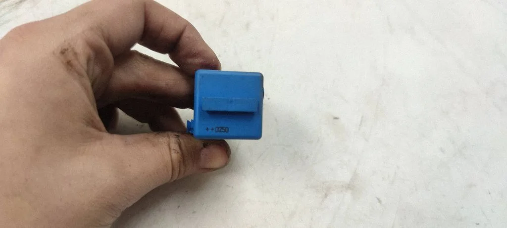 Other relay V23134K59X313