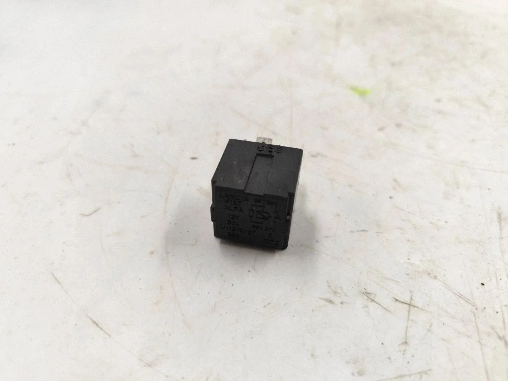 Other relay 17131087