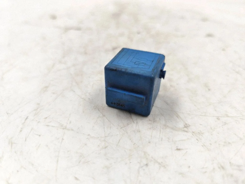 Other relay 6915327