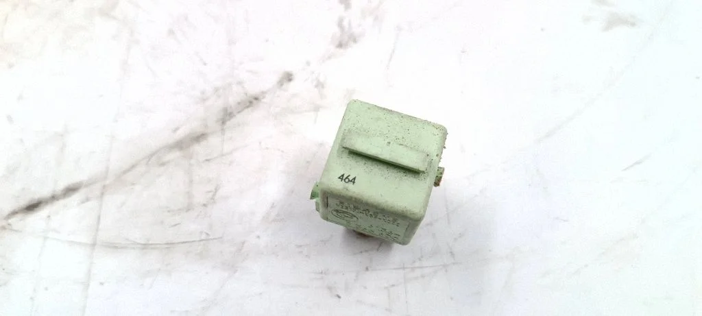 Other relay 8366600