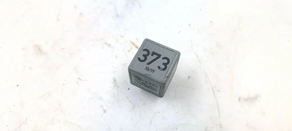 Other relay 8D0951253A