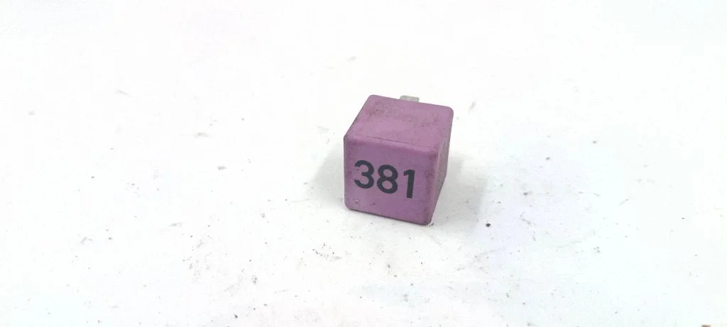 Other relay 431951253G