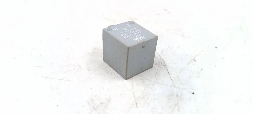 Cits relejs 12V424692W