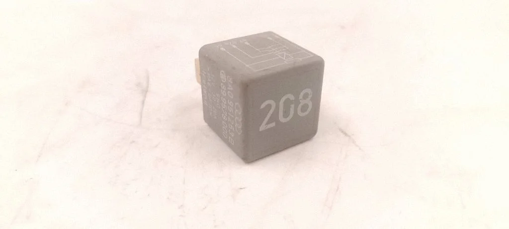 Other relay 8A0951253B