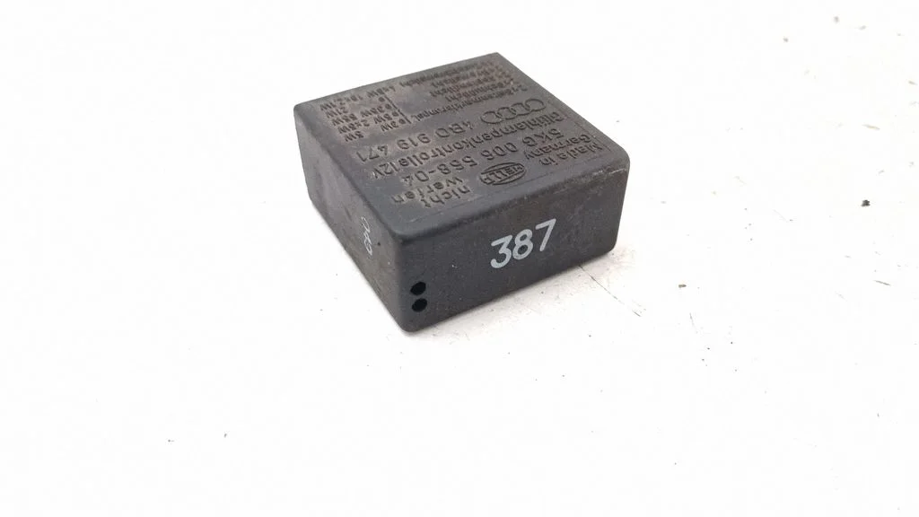 Muu relee – Audi A4 S4 B5 8D (1994-1999)