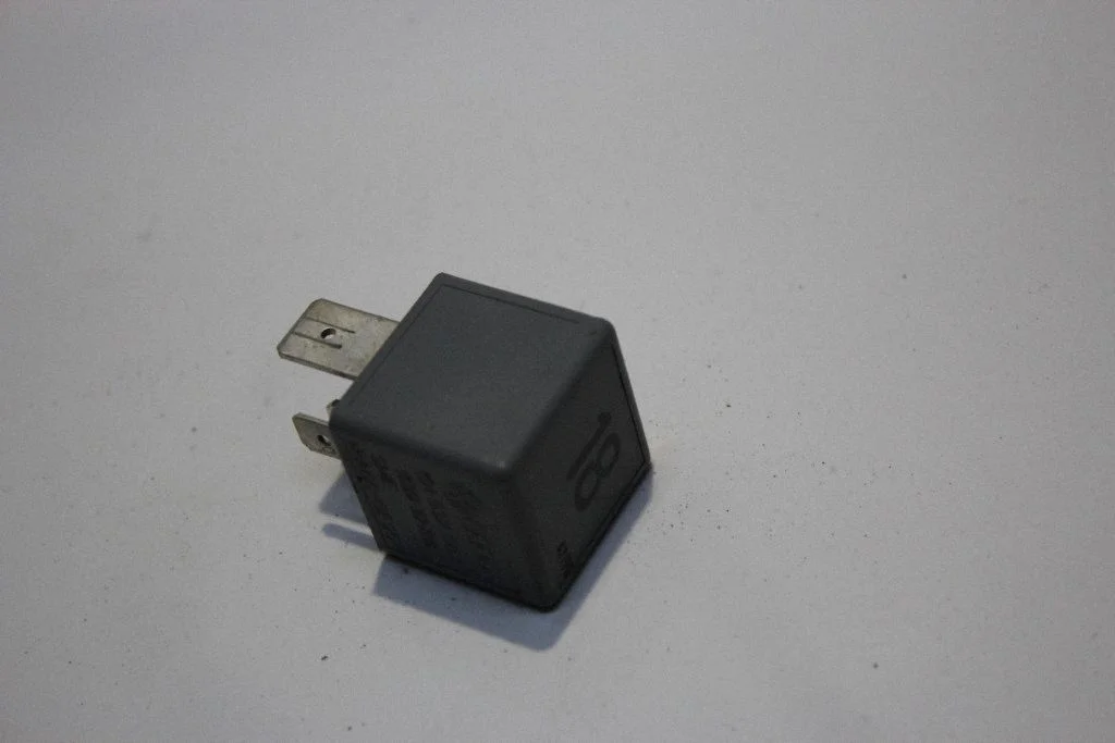 Other relay 191937503
