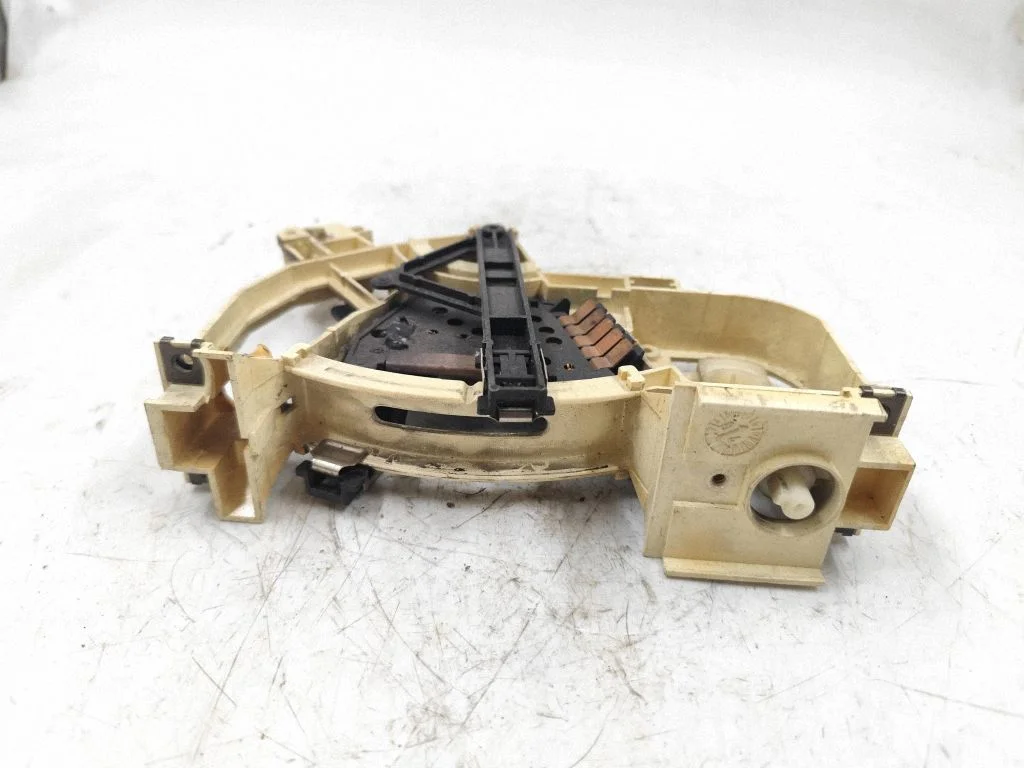 Climate control unit 443819105