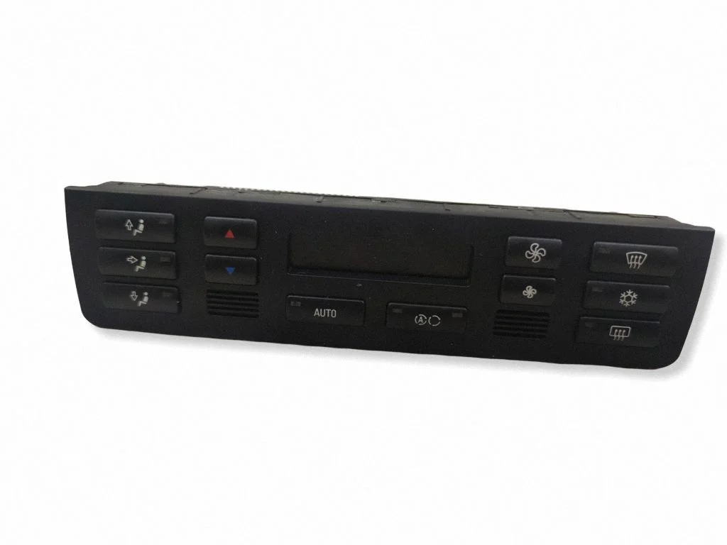 Gaisa kondicioniera/klimata/sildītāja vadības bloks (salonā) – BMW 3. sērija E46 (1998-2005)
