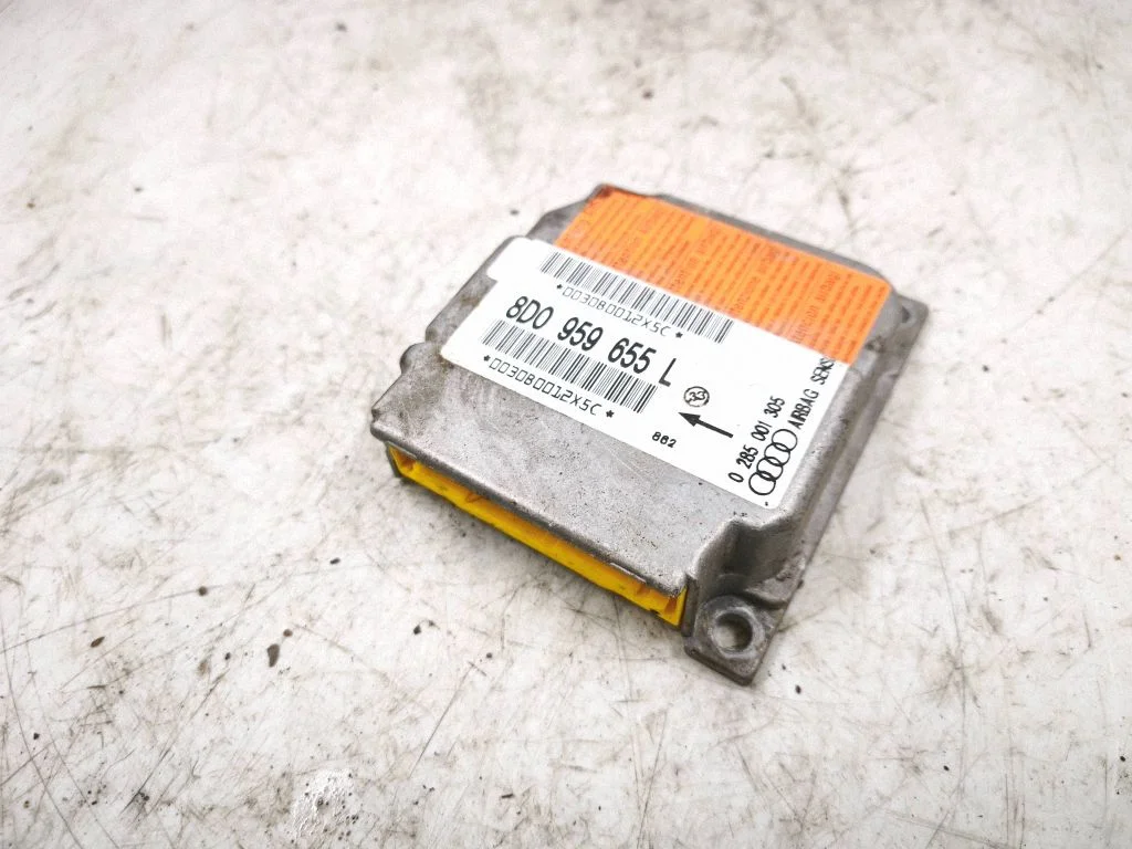 Airbag control unit/module – Audi A4 S4 B5 8D (1994-1999)