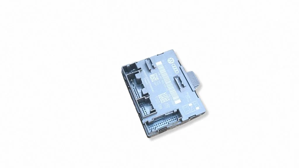 Durvju elektronikas vadības bloks – Audi A4 Allroad B8 (2008-2016)