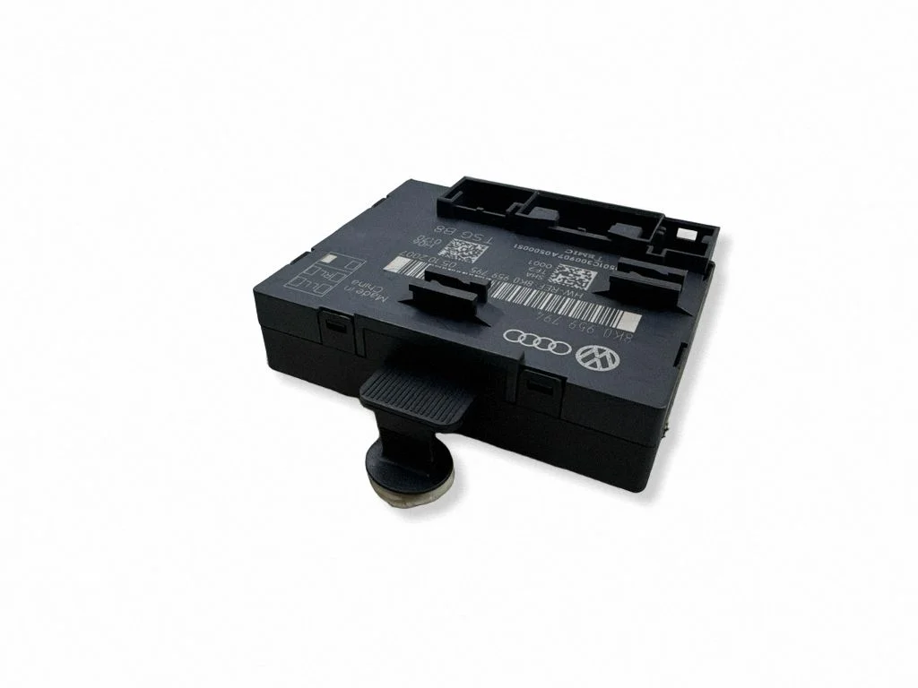 Durvju elektronikas vadības bloks 8K0959795
