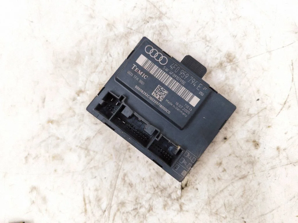 Door control unit/module 4F0959794E