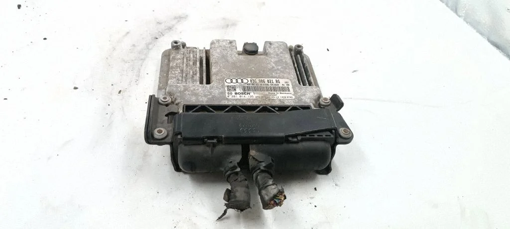 Sterownik silnika – Audi A3 S3 8P (2003-2012)