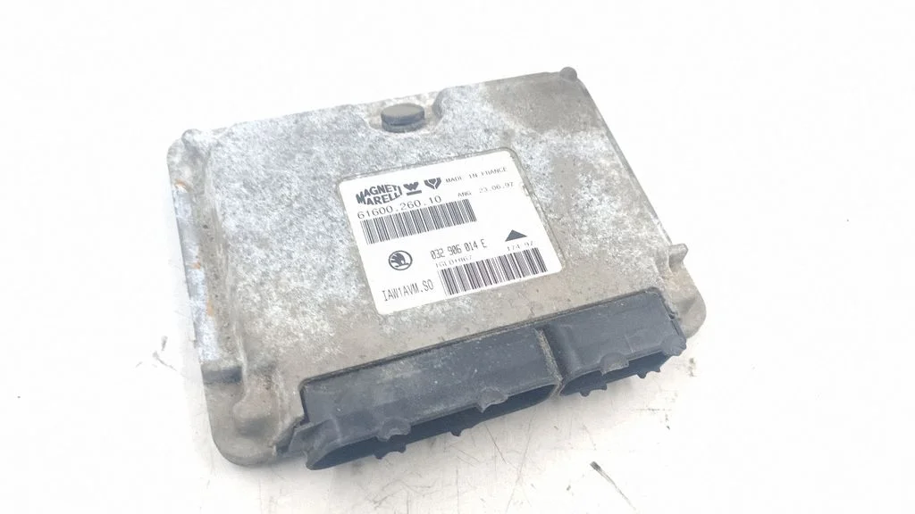Engine control unit/module 032906014E