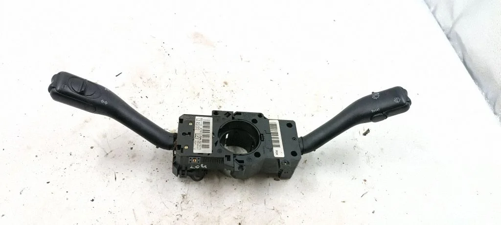 Wiper turn signal indicator stalk/switch 1J0953513