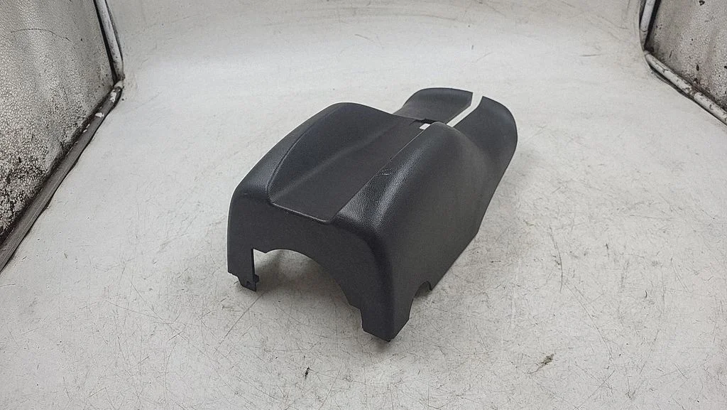 Steering wheel column trim