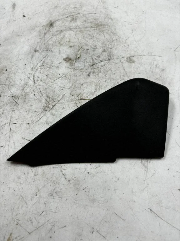 Veidrodėlio plastikinė apdaila