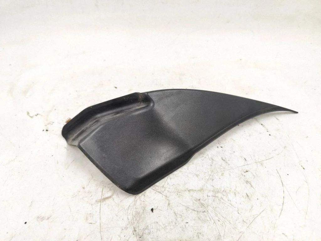 Veidrodėlio plastikinė apdaila