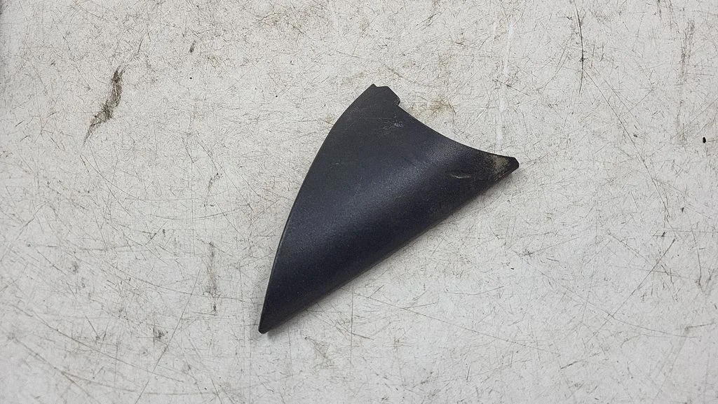 Veidrodėlio plastikinė apdaila