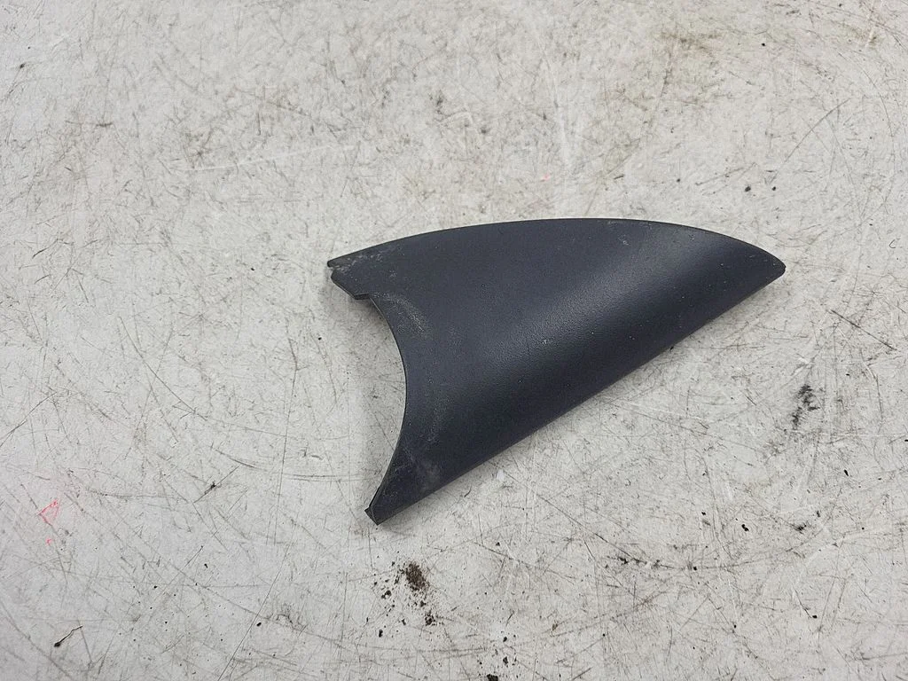 Veidrodėlio plastikinė apdaila