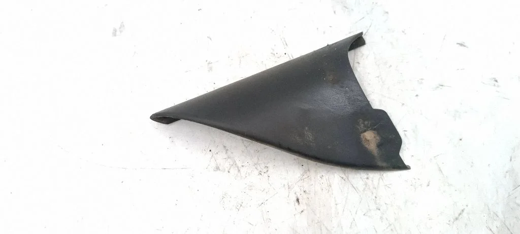 Veidrodėlio plastikinė apdaila