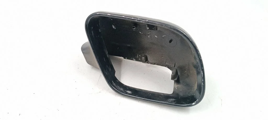 Veidrodėlio plastikinė apdaila