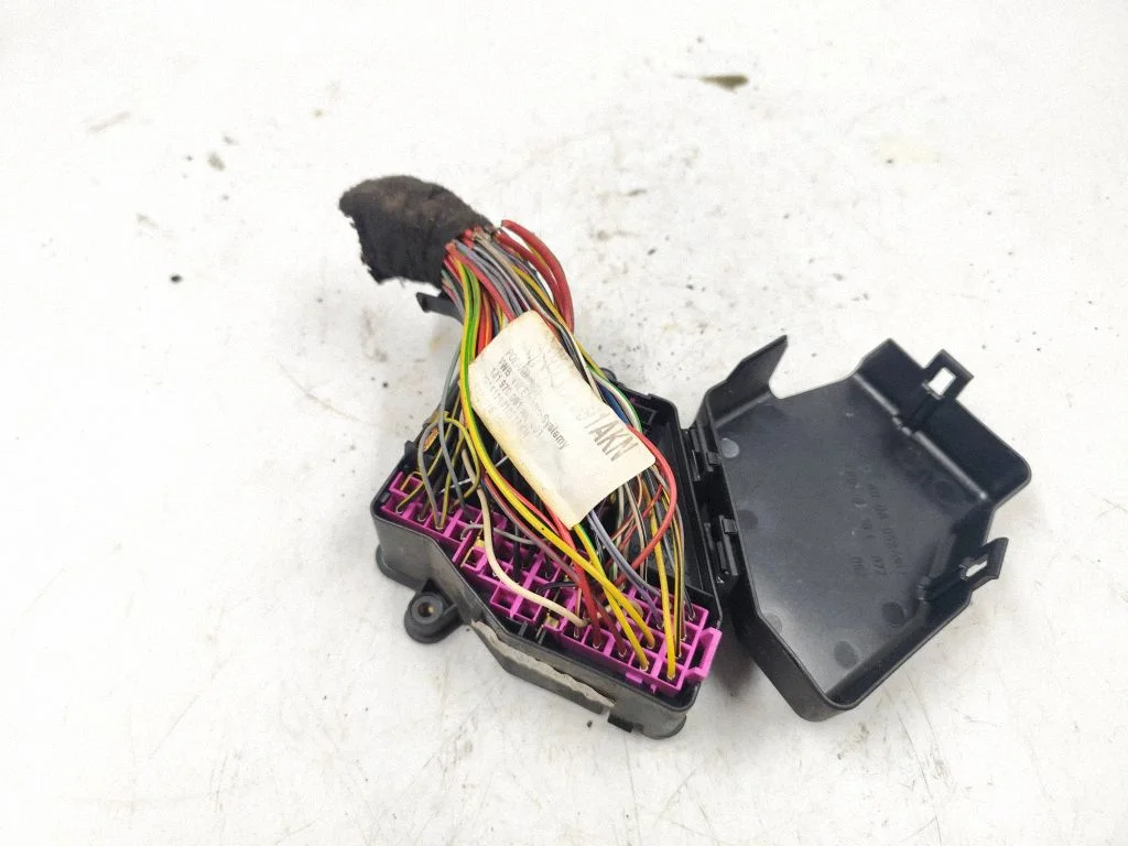 Fuse module 8D1941824
