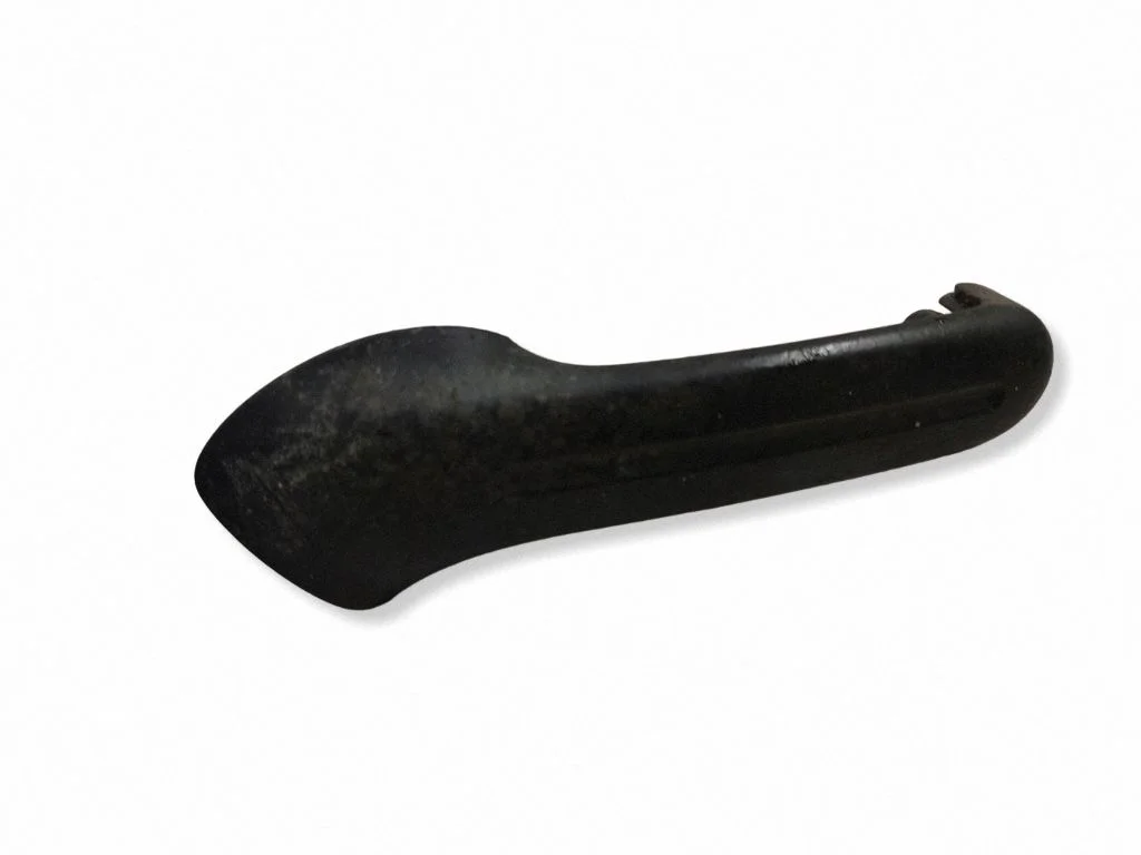 Cita salona detaļa 1J0867172A