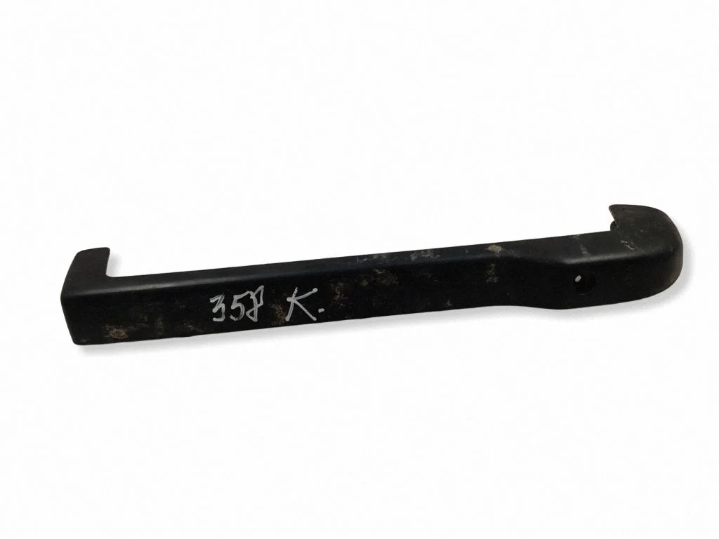 Cita salona detaļa 1J0881