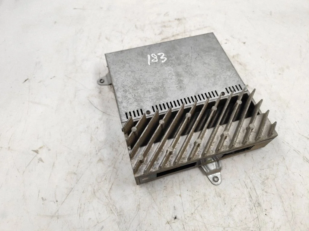 Sound amplifier 8362174