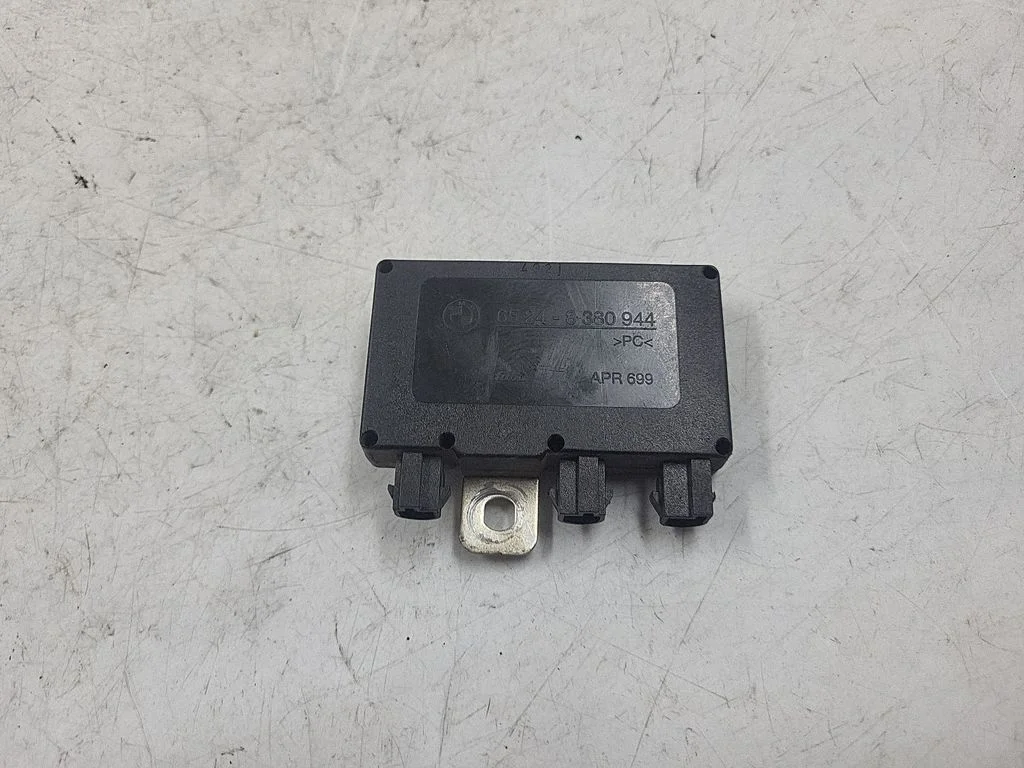 Antenas pastiprinātājs 8380944