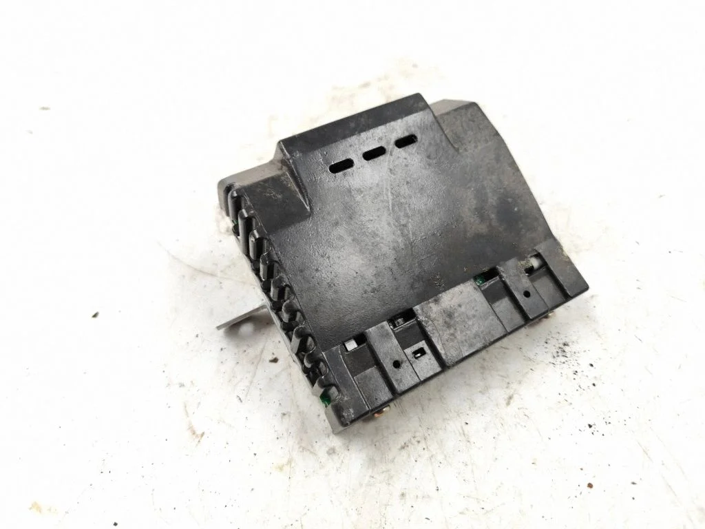 Antenas pastiprinātājs 39186SEAG011M1