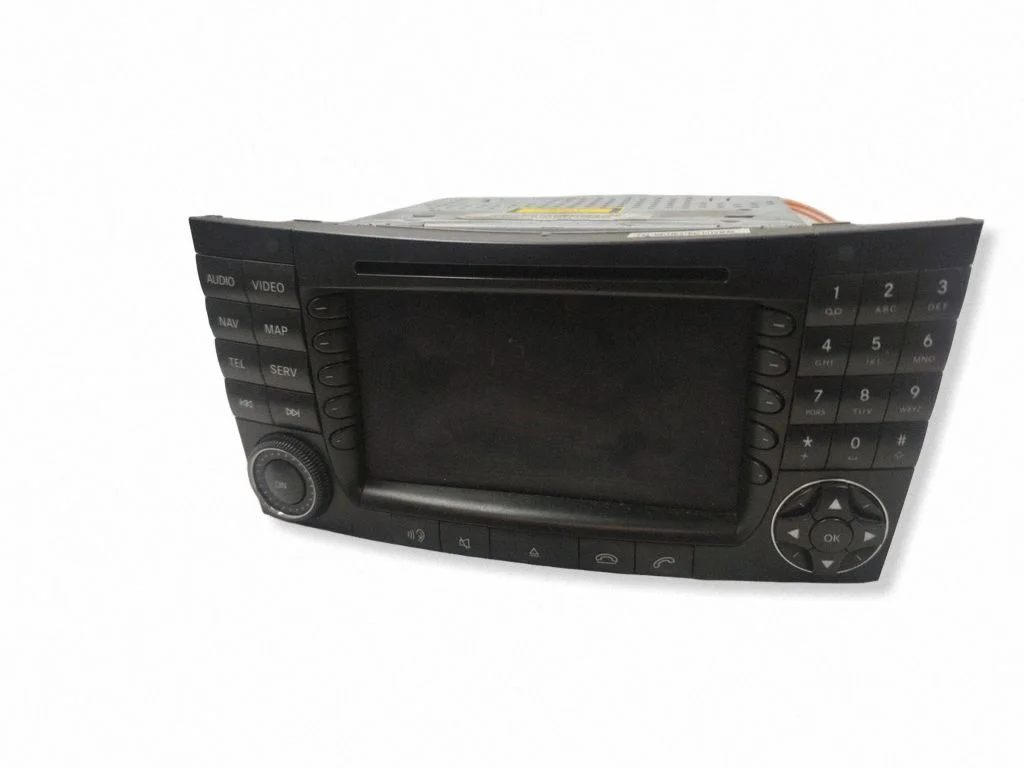 Radio/CD/DVD atskaņotājs/navigācija A2118276842