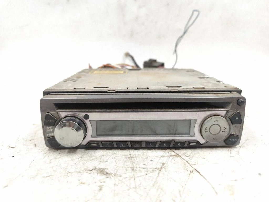 Radio/CD/DVD/GPS head unit CQC1311NE