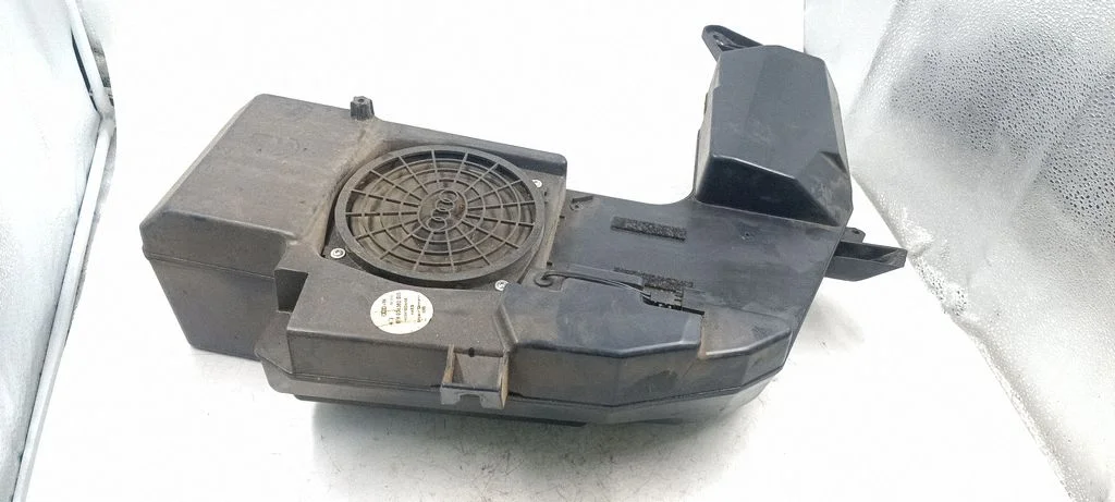 Subwoofer speaker 8E903638203S