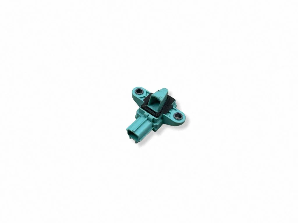 Drošības spilvenu trieciena sensors 8K0955557C