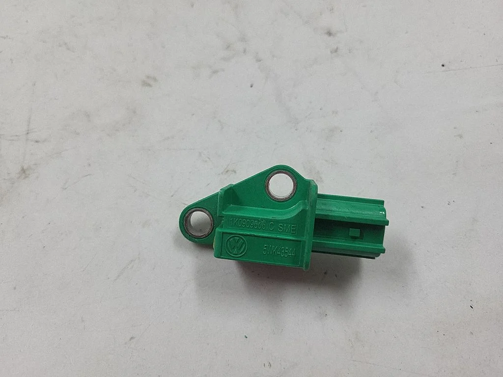 Airbag deployment crash/impact sensor – Audi A4 Allroad B8 (2008-2016)