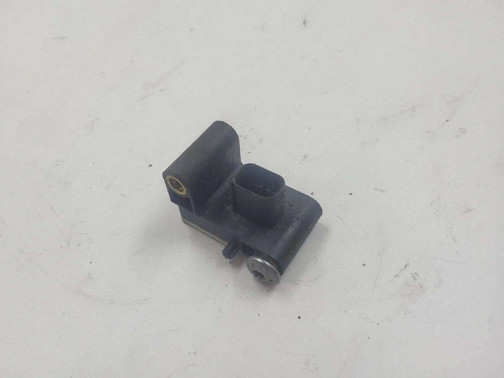 Airbag deployment crash/impact sensor 6911003