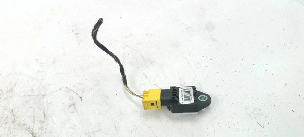 Drošības spilvenu trieciena sensors A1698202226