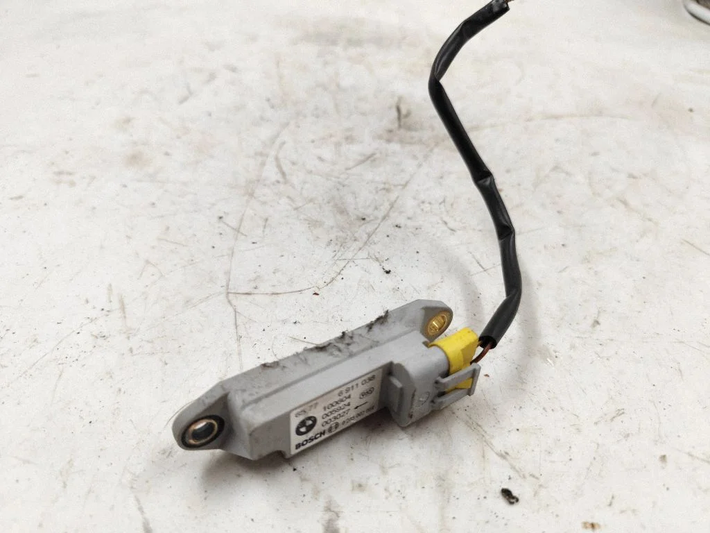 Drošības spilvenu trieciena sensors 6911038