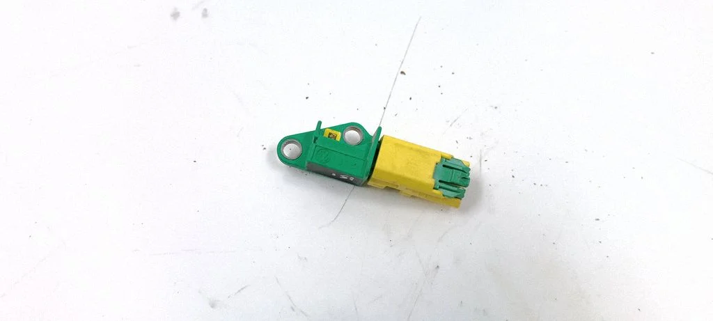Airbag deployment crash/impact sensor 1K0909606C